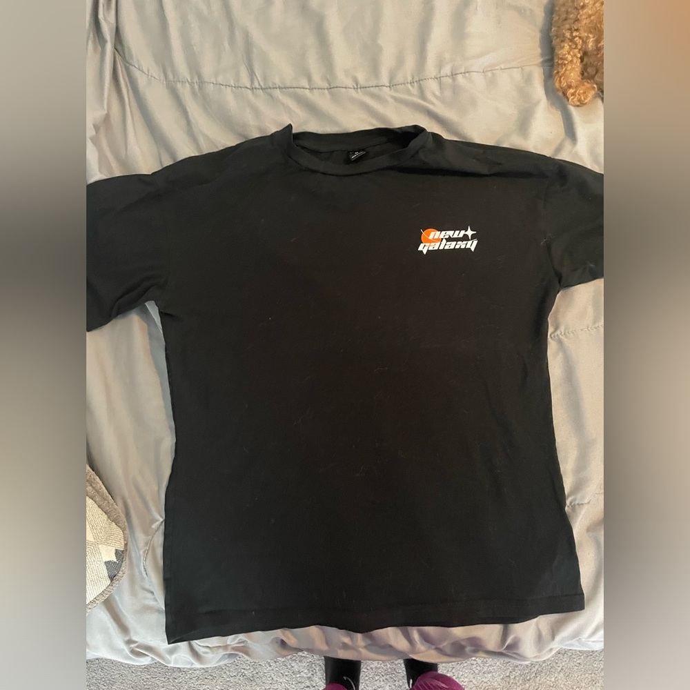 Graphic tee